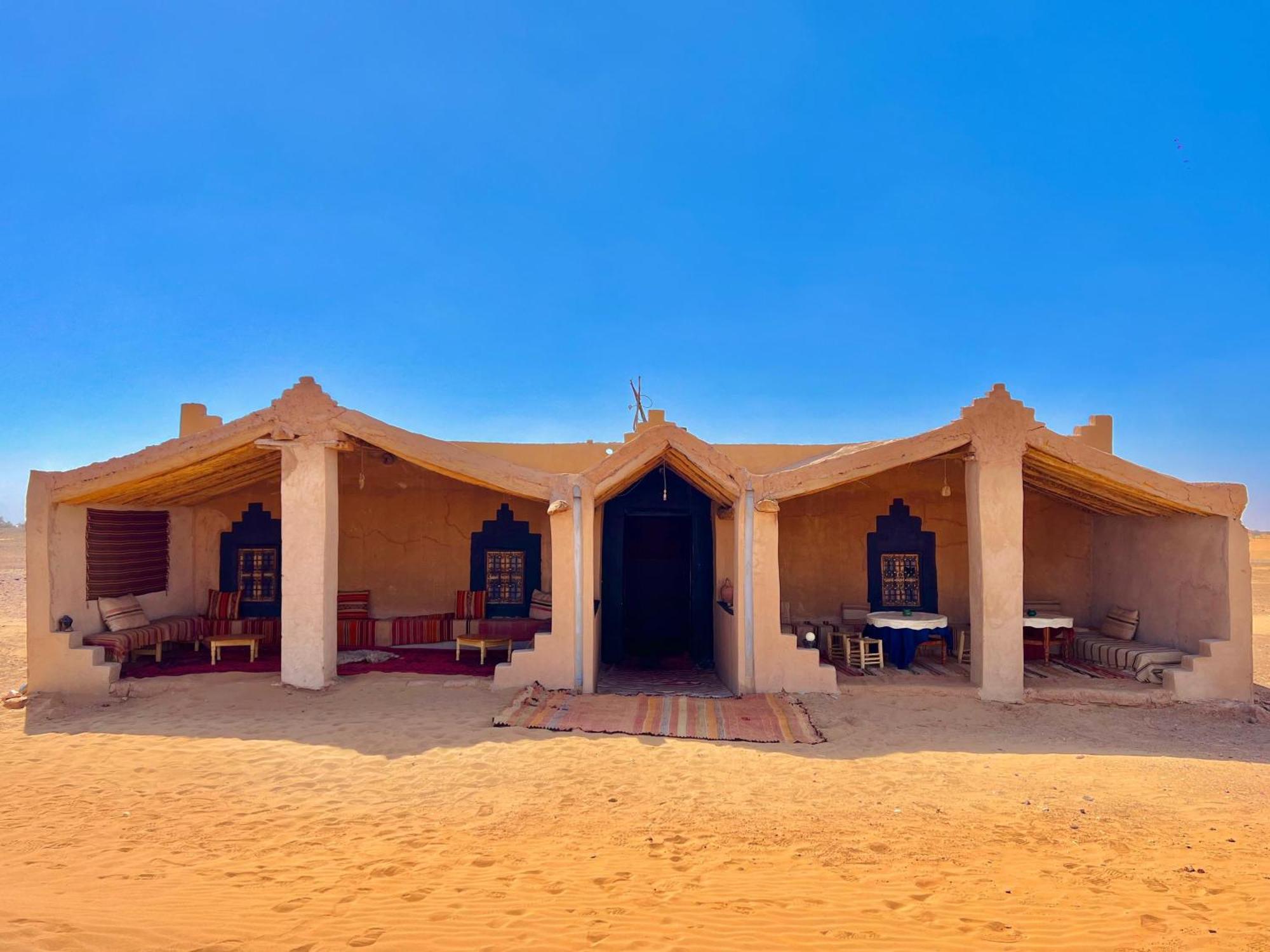姆哈米德 Camp Mbark Authentic酒店 外观 照片